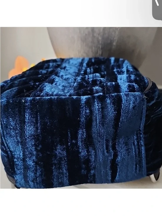 Kate Spade New York Briar Lane quilted crushed velvet mini convertible backpack - Picture 6 of 8